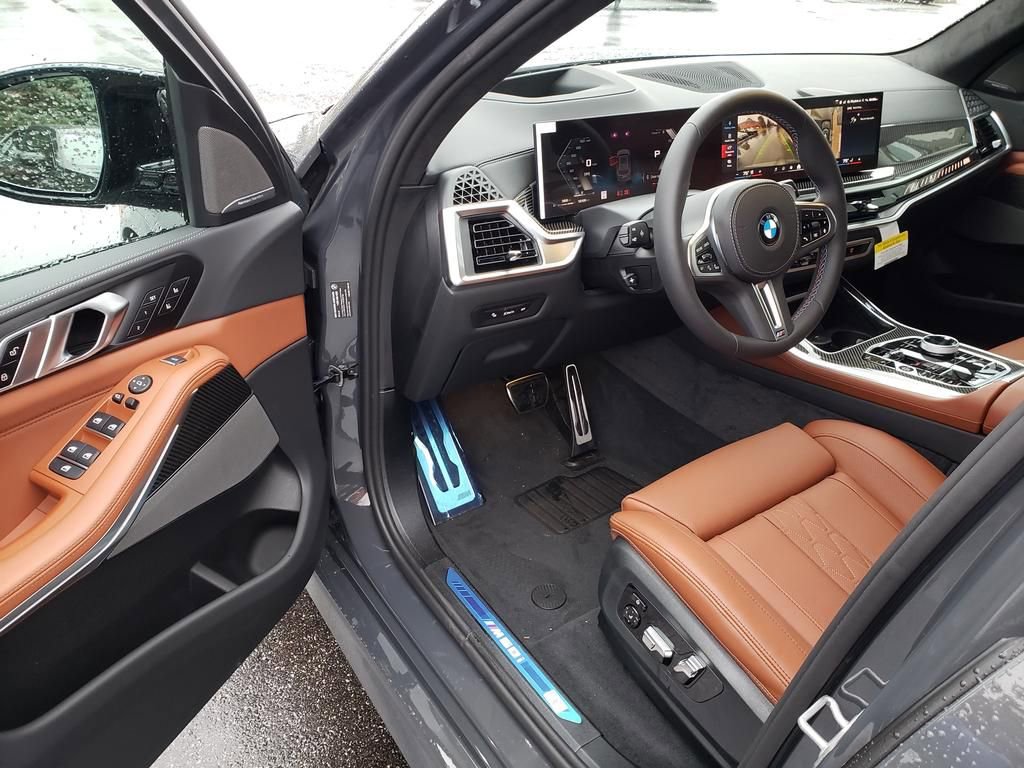 New 2026 BMW X5 M60i image 11