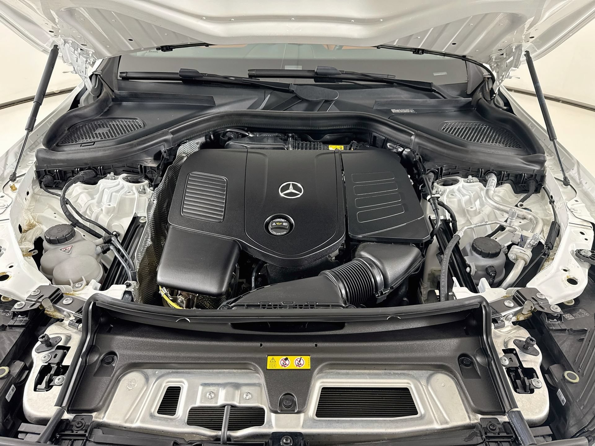 Used 2026 Mercedes-Benz GLC 300 4MATIC image 31