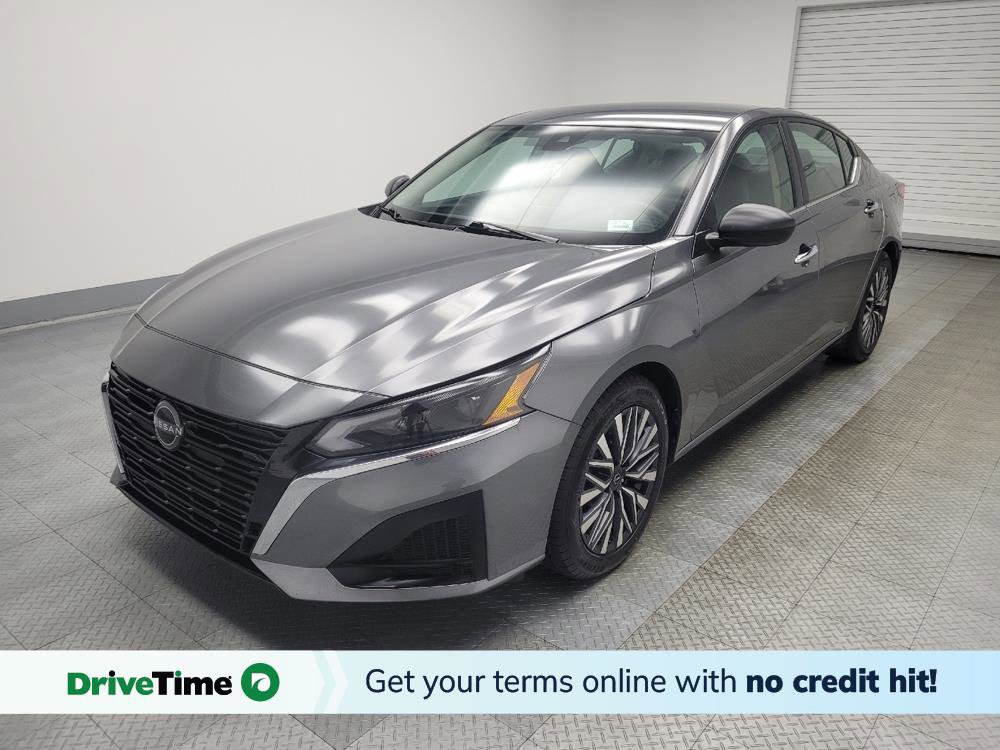 Used 2024 Nissan Altima 2.5 SV image 1