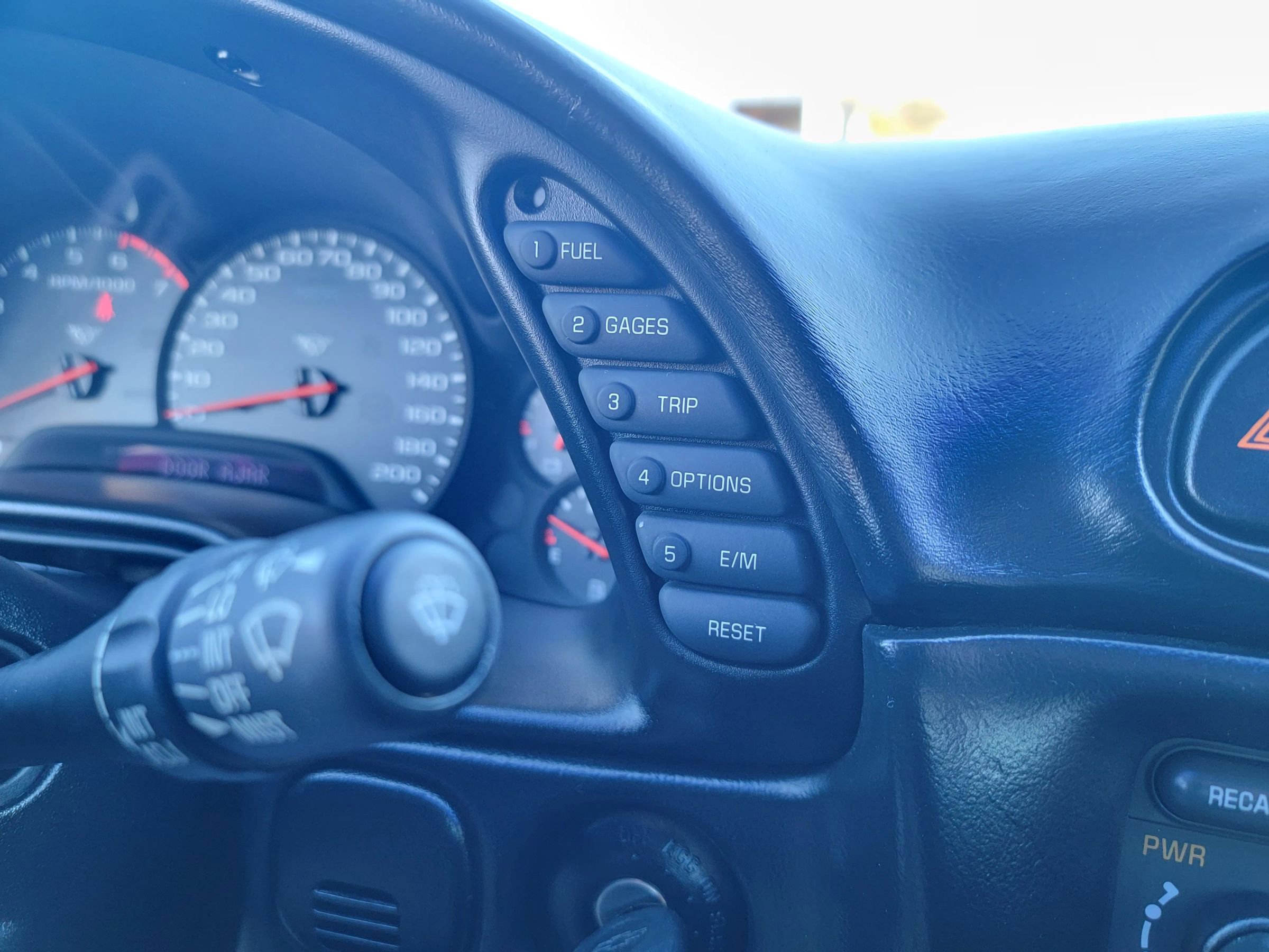 Used 2000 Chevrolet Corvette Coupe w/ Memory Pkg image 17