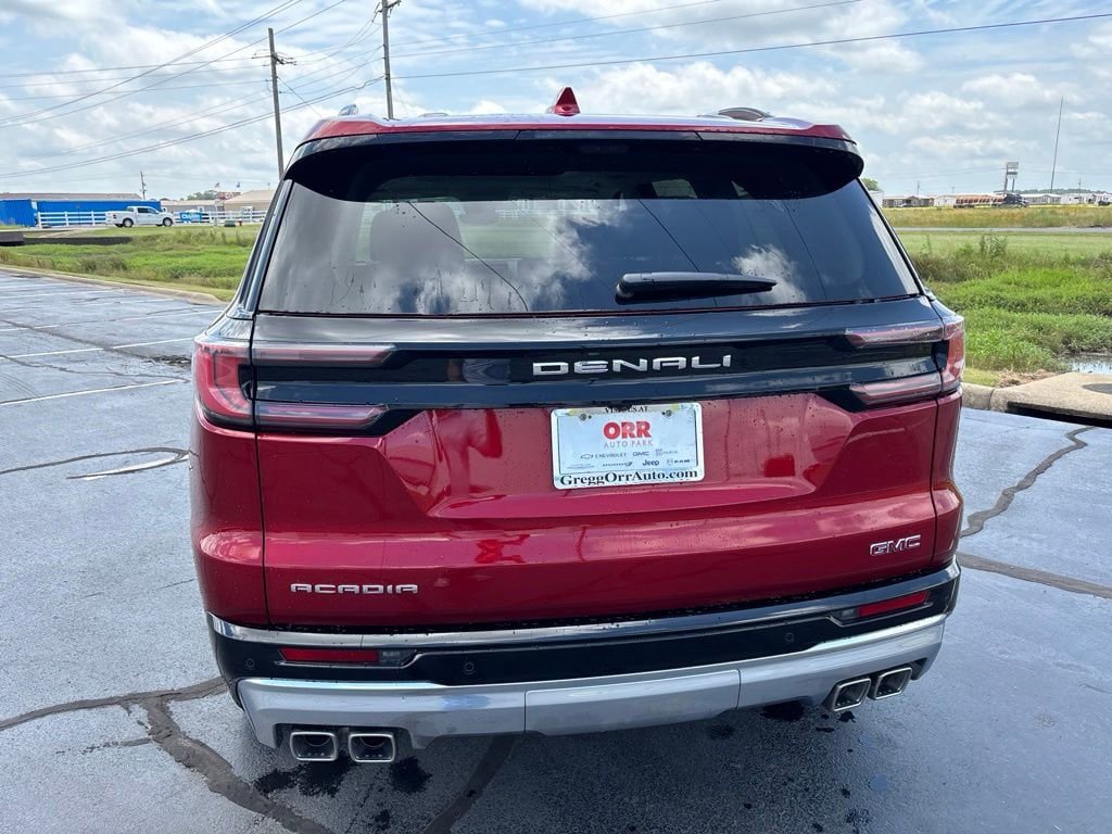 New 2026 GMC Acadia Denali w/ Super Cruise Package FWD image 4