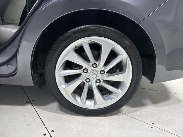 Used 2017 Acura ILX FWD image 8
