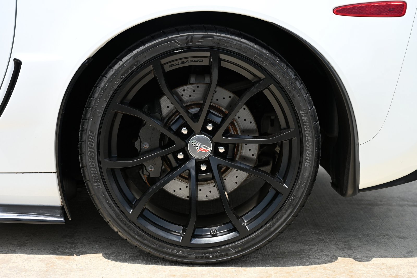 Used 2013 Chevrolet Corvette 427 w/ 1SC Preferred Equipment Group RWD image 11