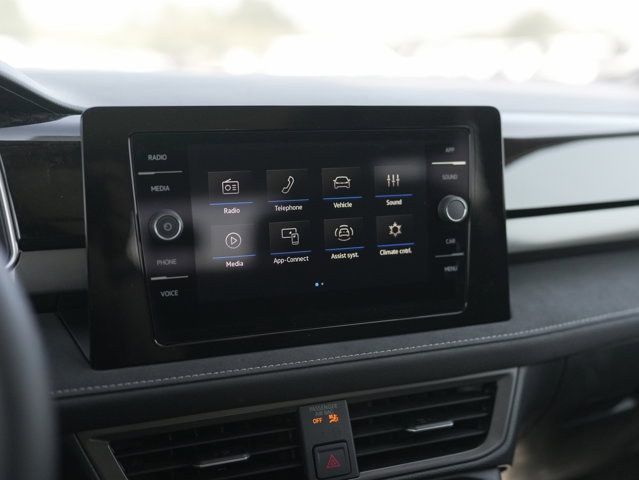 New 2025 Volkswagen Taos SE AWD/4WD image 14
