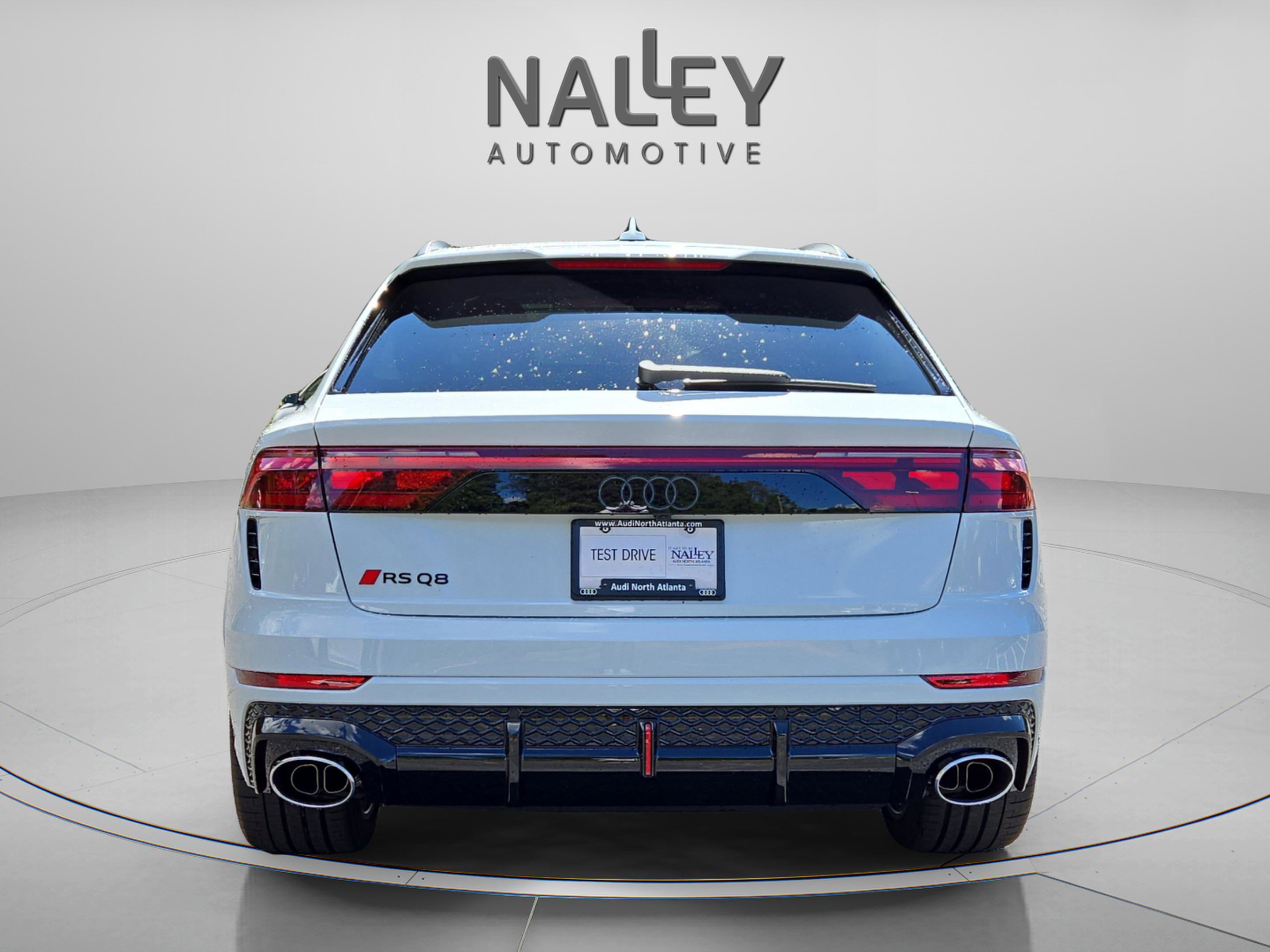 New 2026 Audi RS Q8 performance image 4