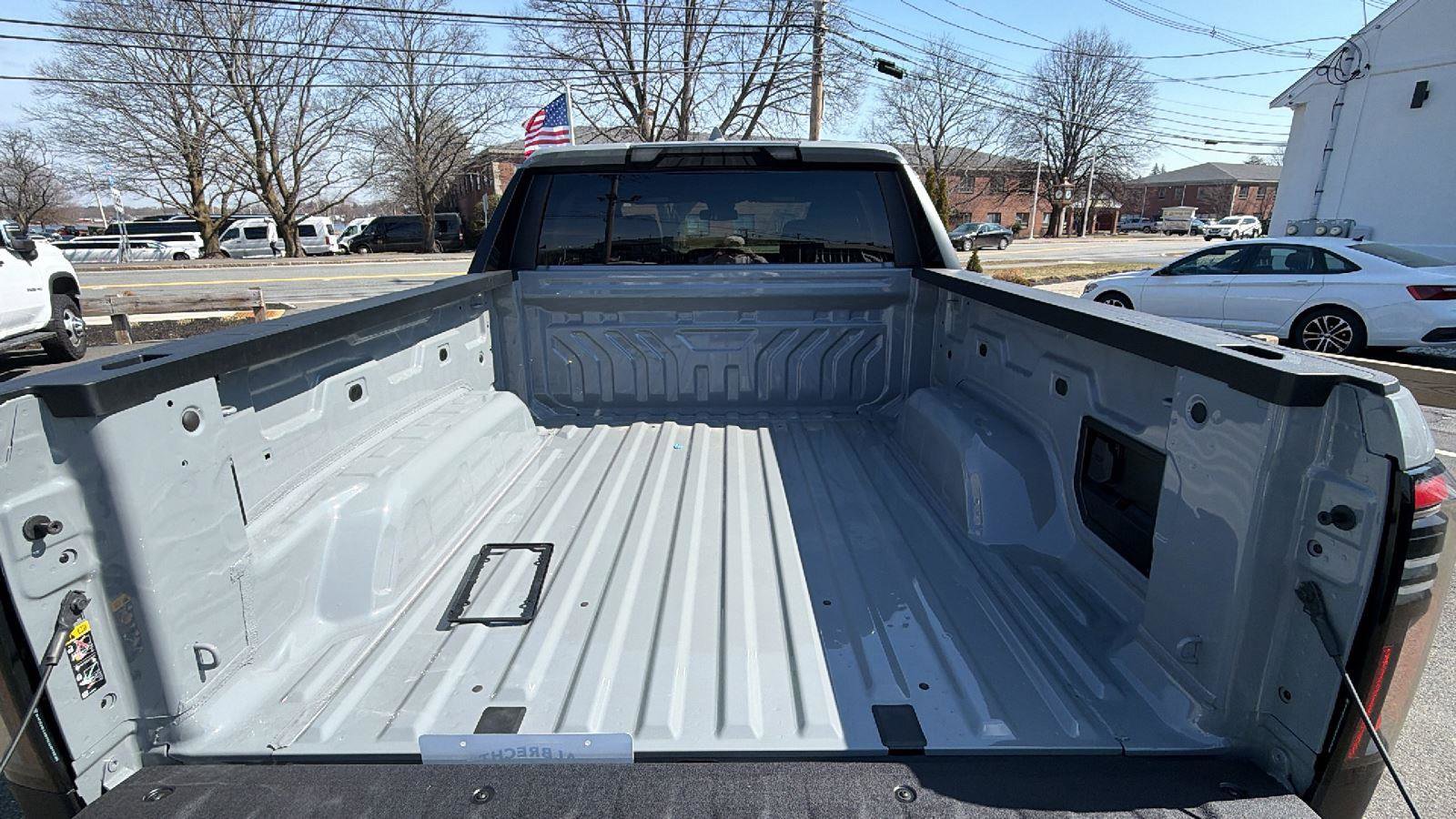 New 2026 GMC Sierra EV Elevation image 11