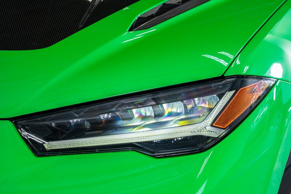 Used 2023 Lamborghini Urus Performante image 13