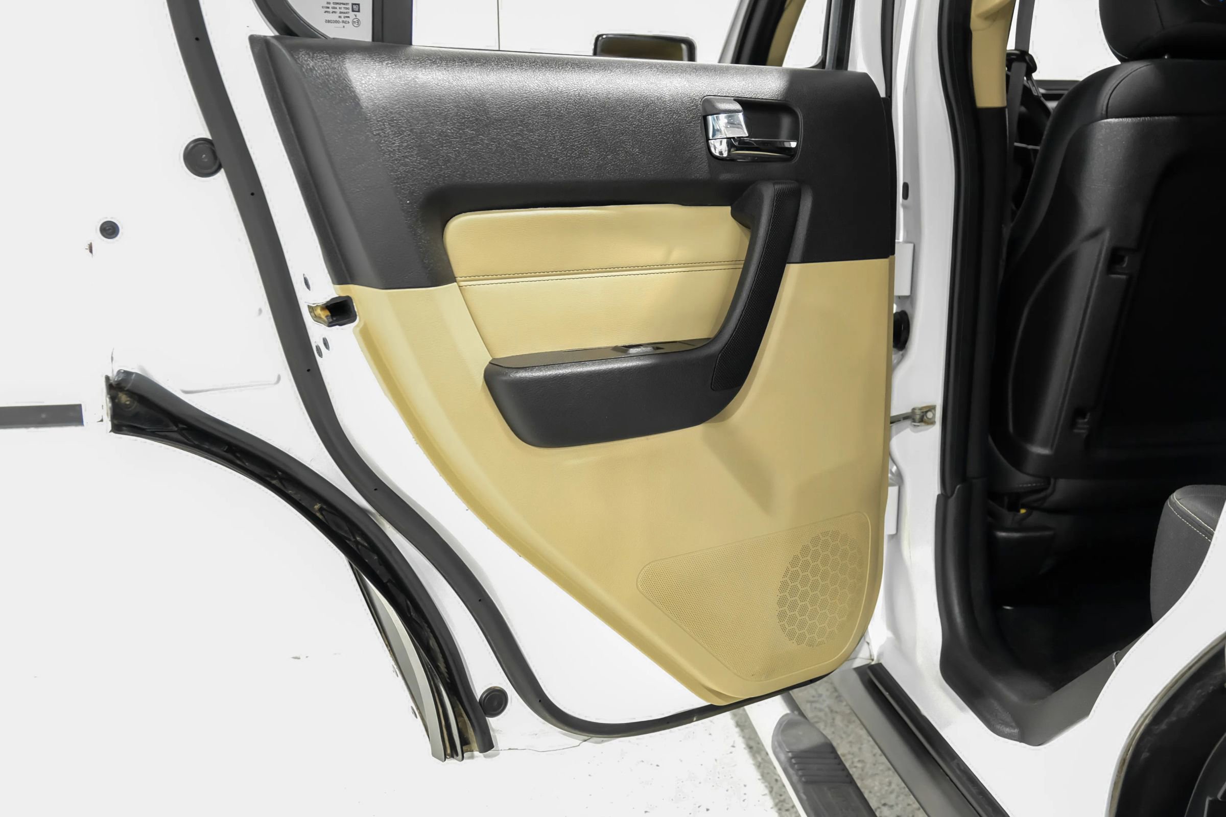 Used 2006 HUMMER H3 image 38