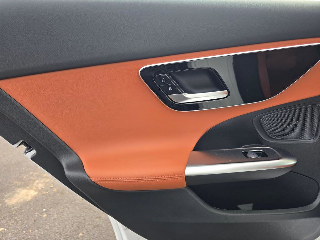 New 2026 Mercedes-Benz C 300 4MATIC Sedan image 19