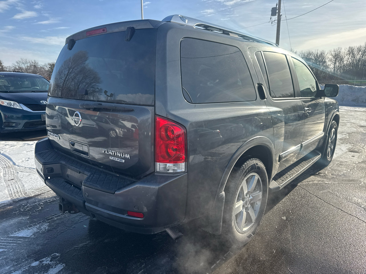Used 2012 Nissan Armada Platinum image 5