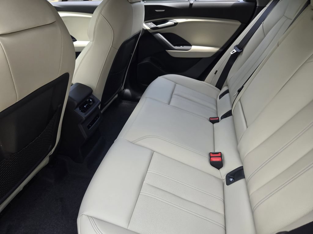 New 2027 Audi Q6 e-tron Premium Plus AWD/4WD image 36