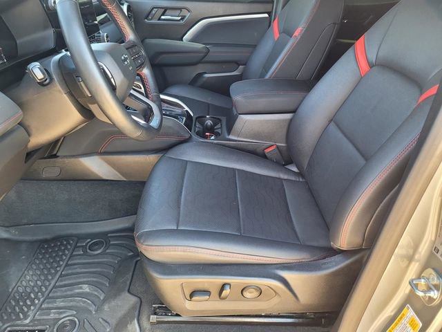 Used 2023 Chevrolet Colorado Z71 w/ Z71 Convenience Package 2 image 30