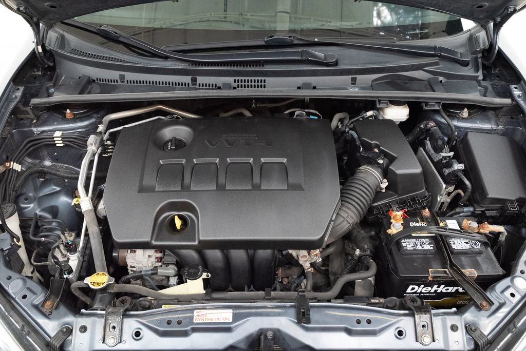 Used 2014 Toyota Corolla S Premium w/ Driver Convenience Package FWD image 3