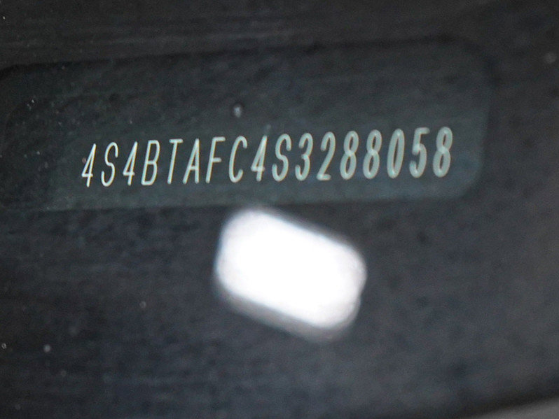 Certified 2025 Subaru Outback Premium image 30