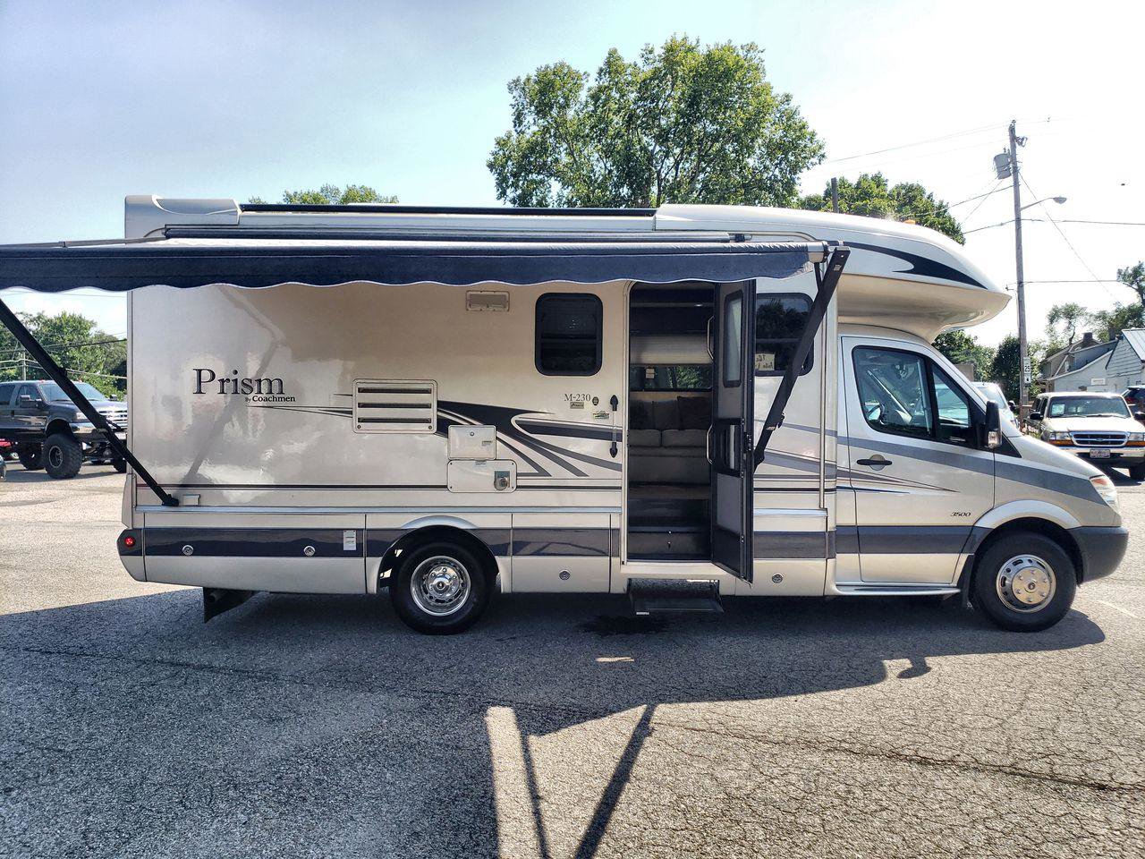 Used 2008 Freightliner Sprinter 3500 image 19