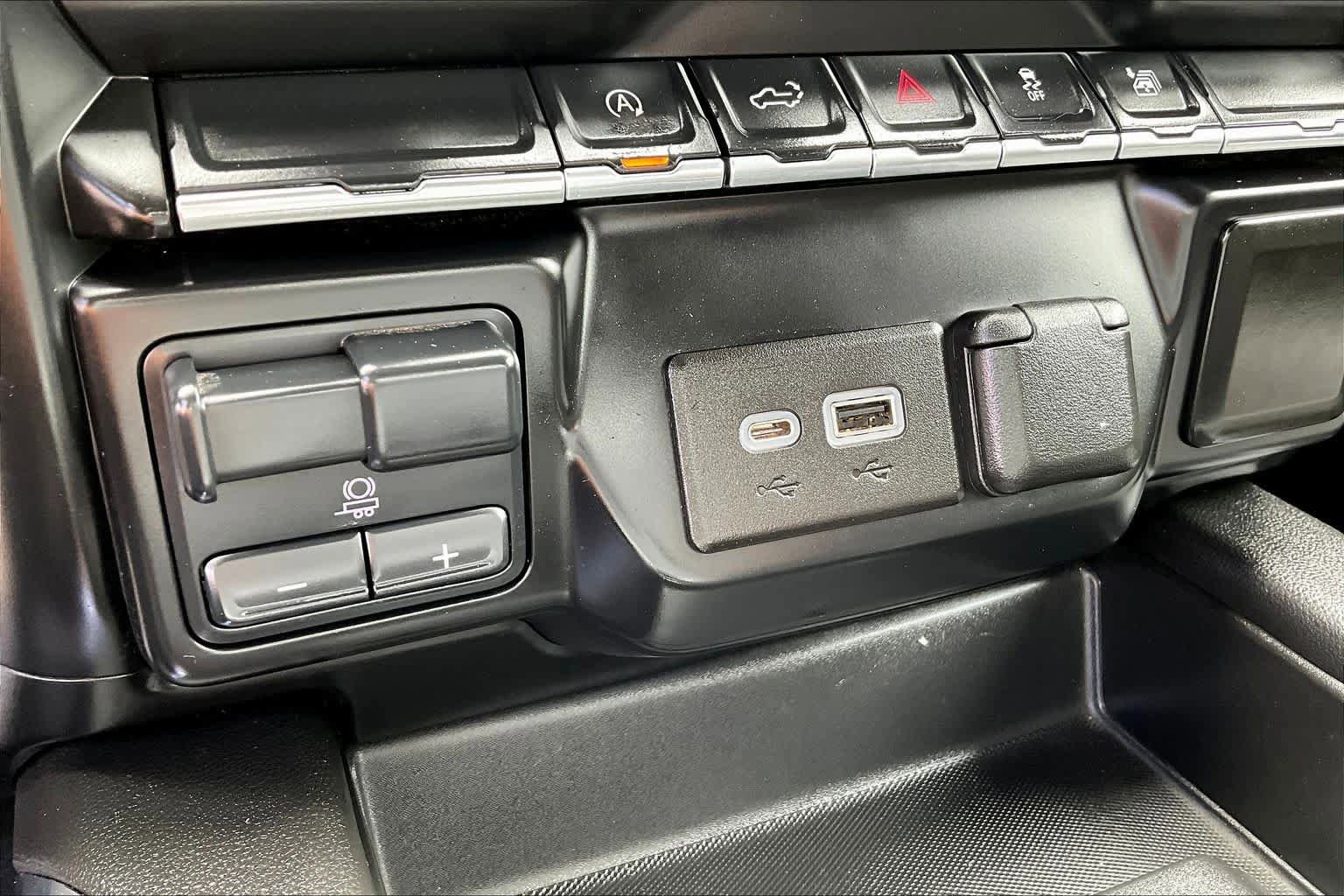 Used 2021 GMC Sierra 1500 Elevation RWD image 32