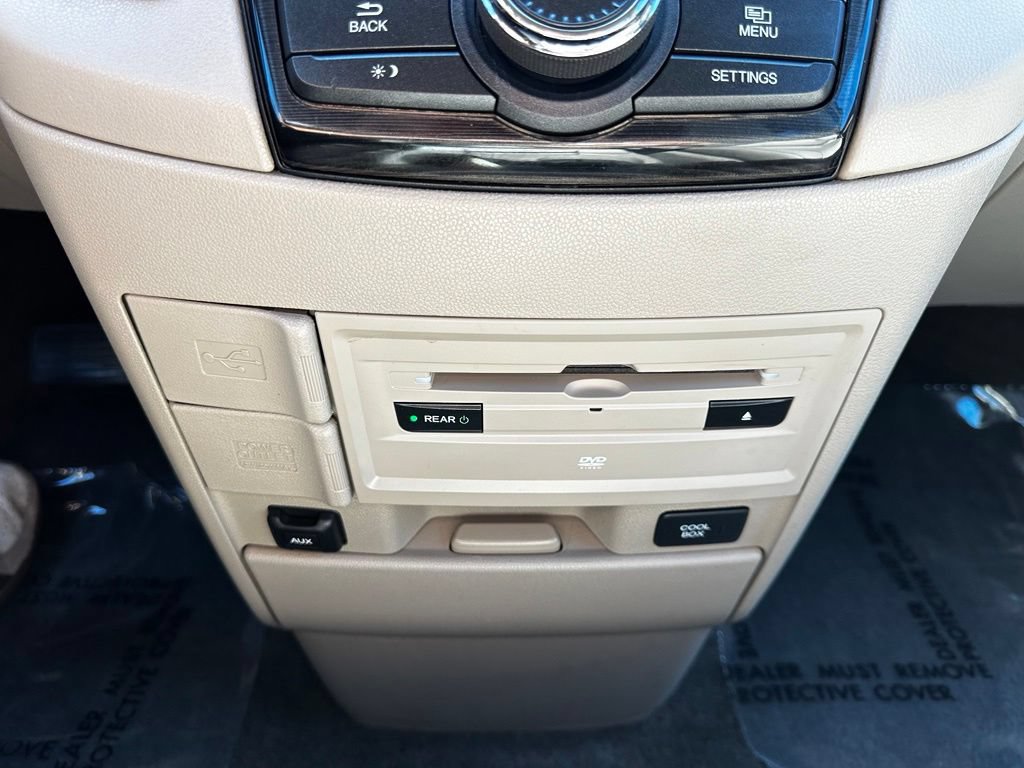 Used 2015 Honda Odyssey Touring image 35