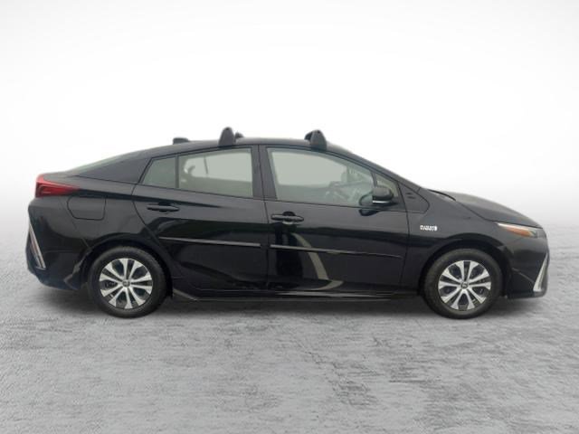 Certified 2022 Toyota Prius Prime XLE image 4