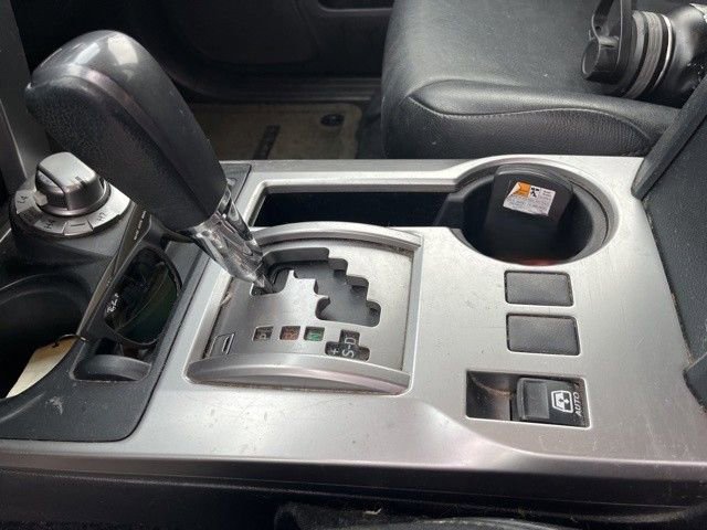 Used 2016 Toyota 4Runner SR5 image 10