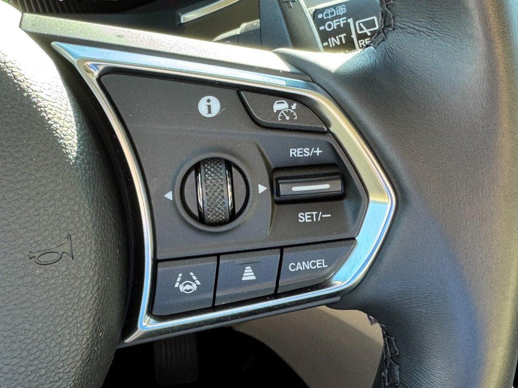 Certified 2025 Acura MDX w/ Technology Package AWD/4WD image 25