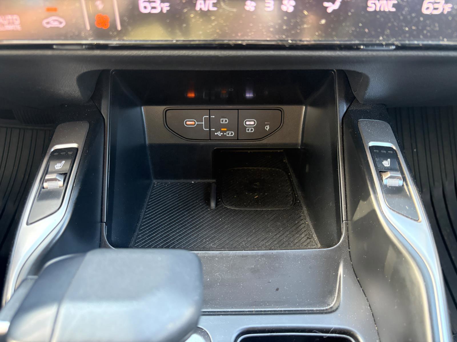 Used 2025 Kia Sorento S w/ Panoramic Sunroof Package FWD image 33