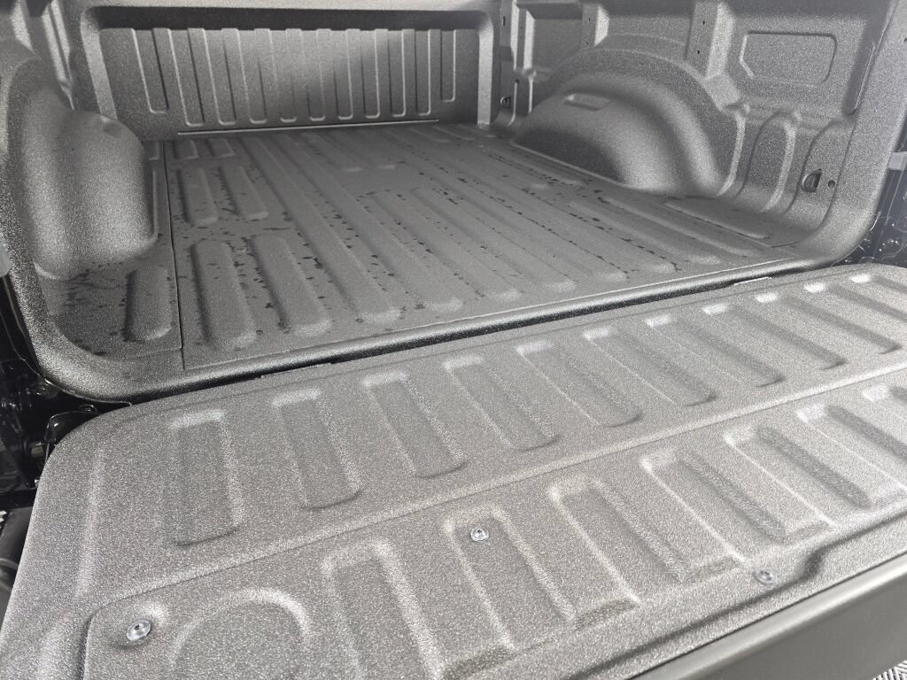 New 2026 RAM 1500 Tradesman AWD/4WD image 15