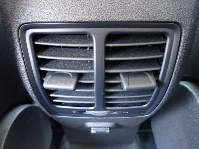 Used 2019 Ford Escape SEL FWD image 18