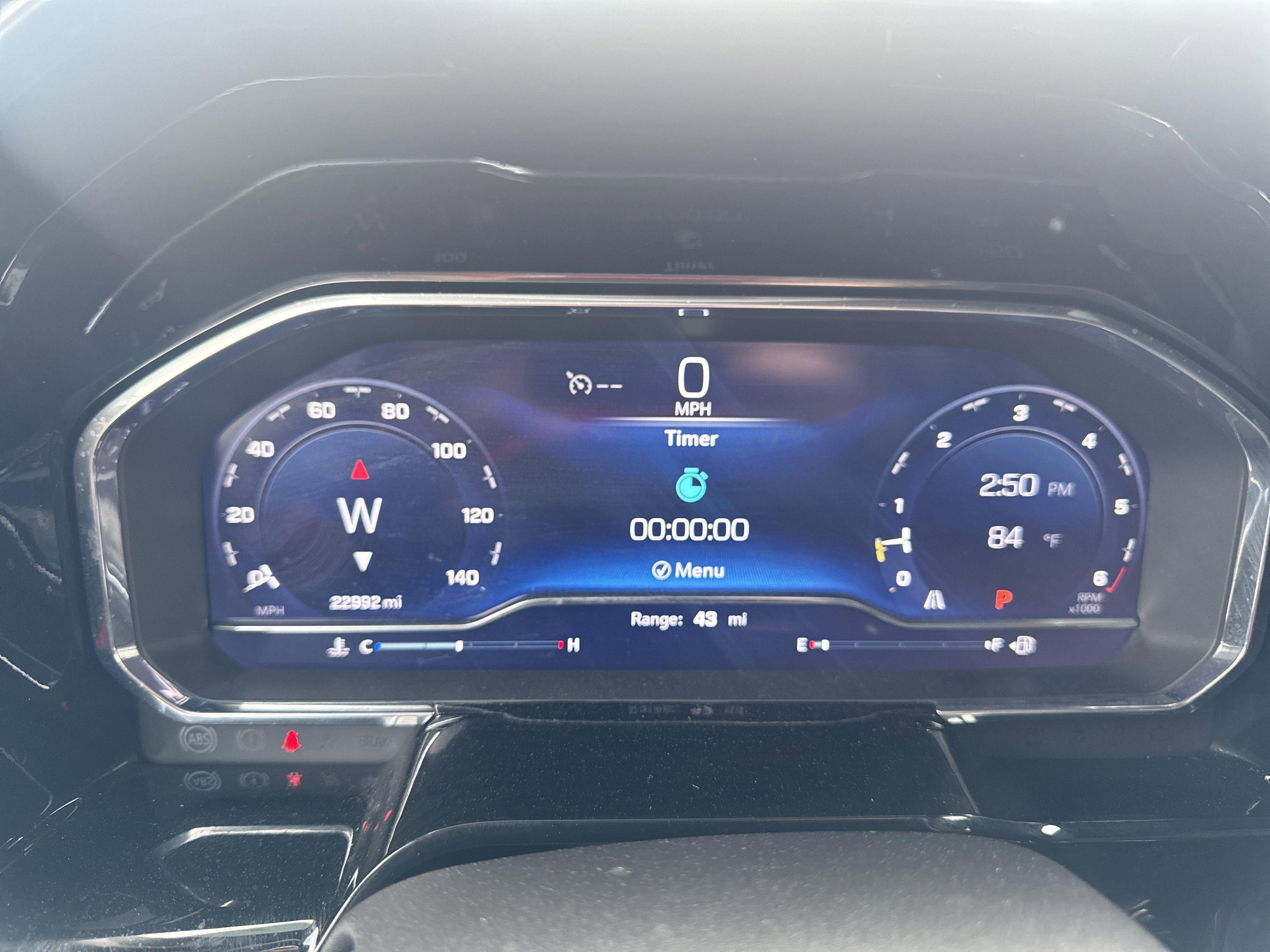 Used 2024 Chevrolet Silverado 1500 LTZ image 15