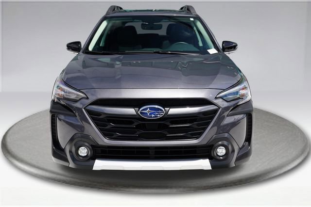 Used 2025 Subaru Outback Limited image 3