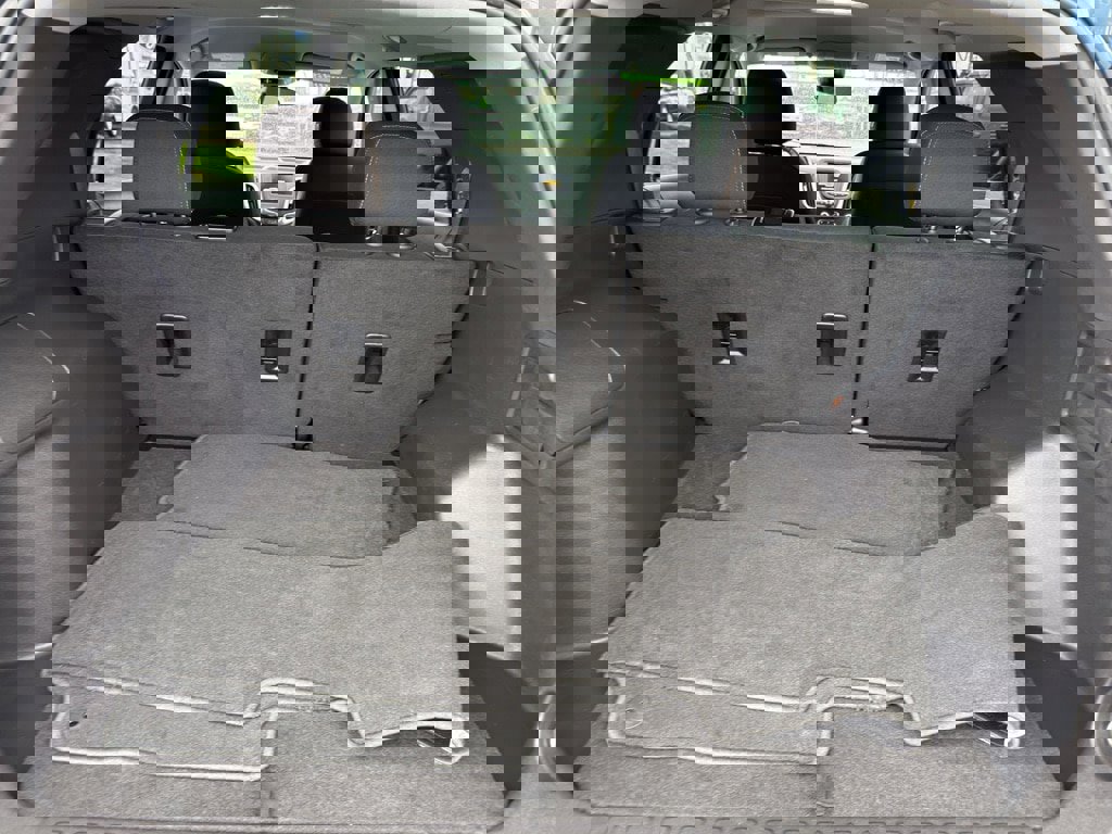 Used 2024 Chevrolet Equinox LT image 16