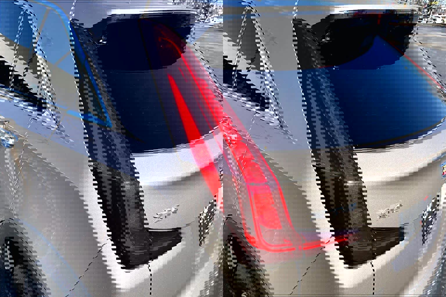 Used 2023 Cadillac XT4 Luxury w/ Cold Weather Package image 29