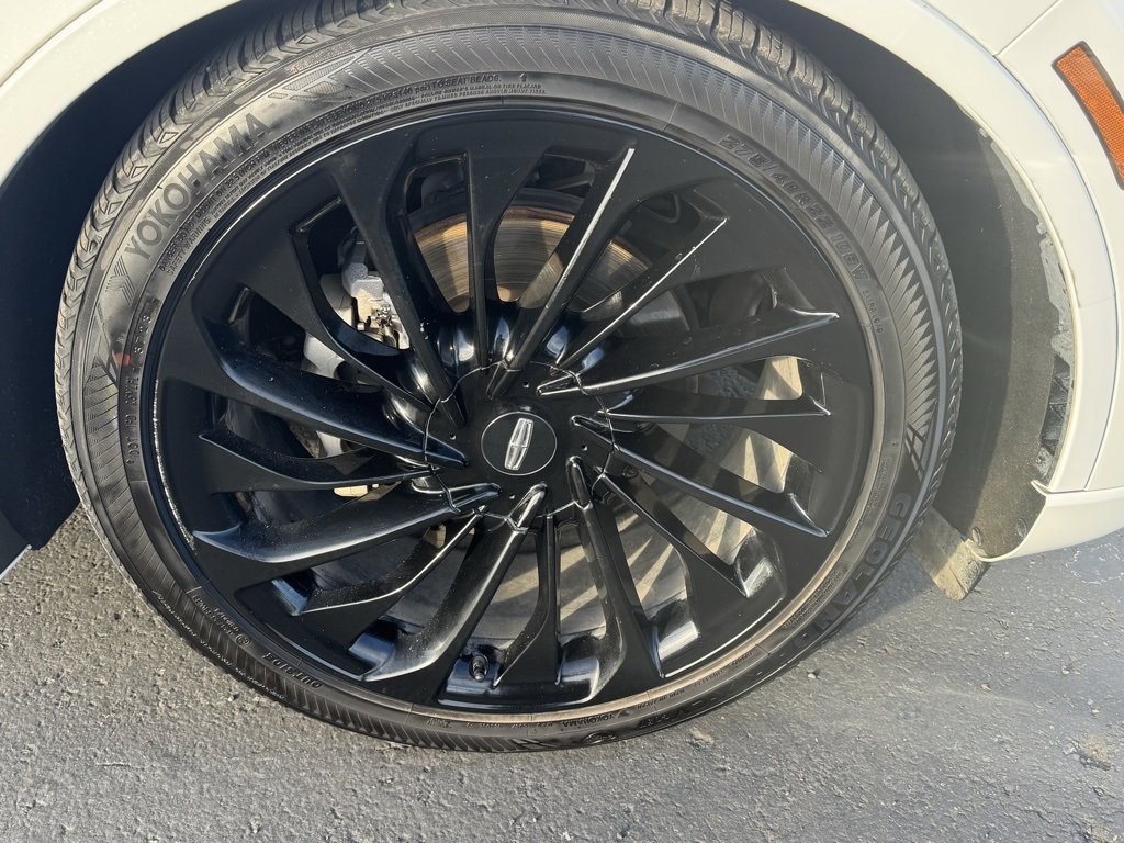 Used 2023 Lincoln Aviator Reserve w/ Equipment Group 201A image 10