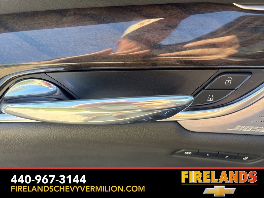 Used 2022 Cadillac XT6 Premium Luxury AWD/4WD image 14