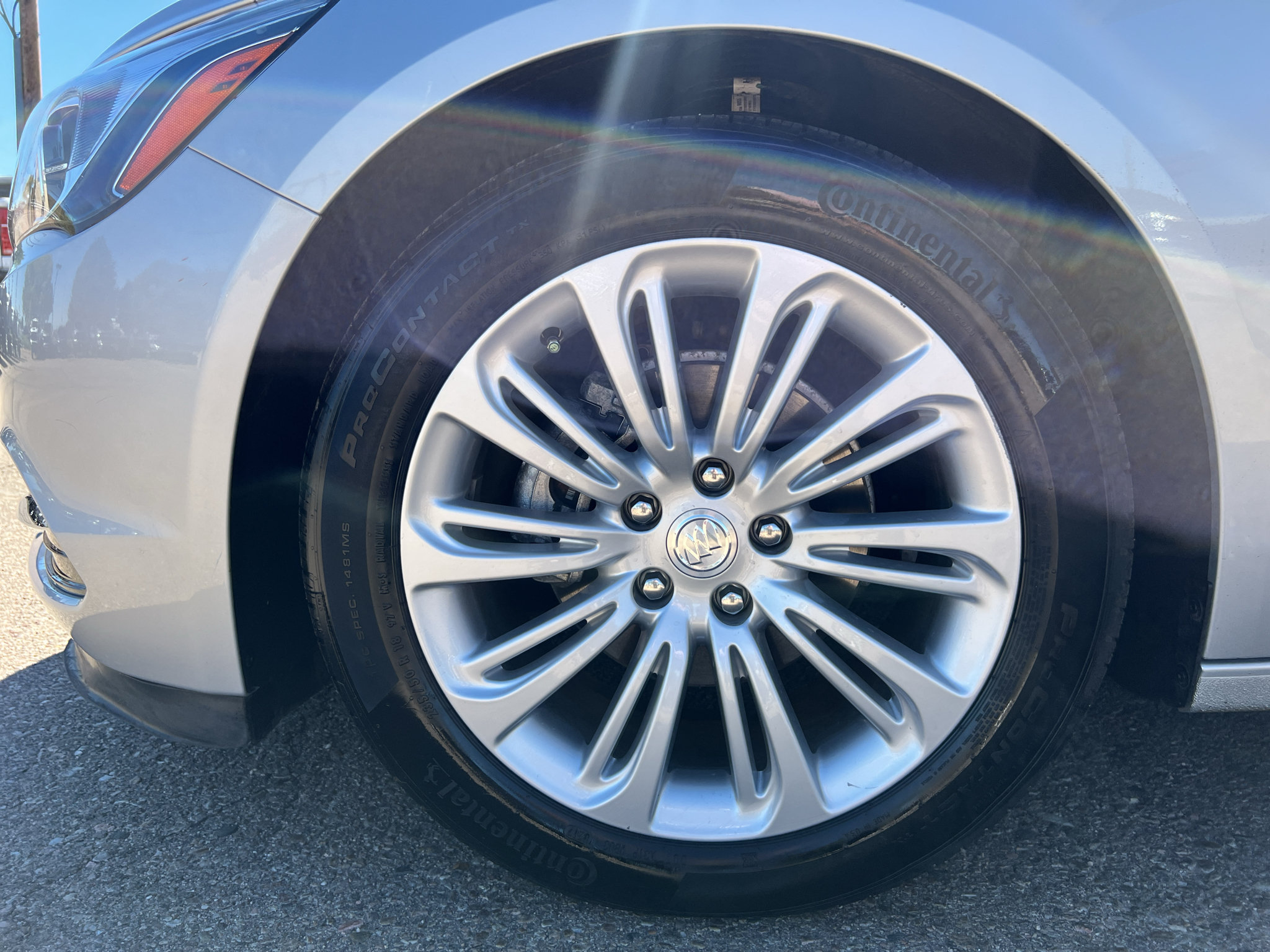 Used 2018 Buick LaCrosse Essence w/ Sights and Sounds Package FWD image 27