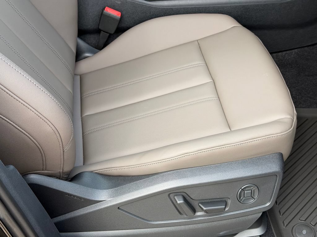 New 2026 Audi Q5 Premium AWD/4WD image 8