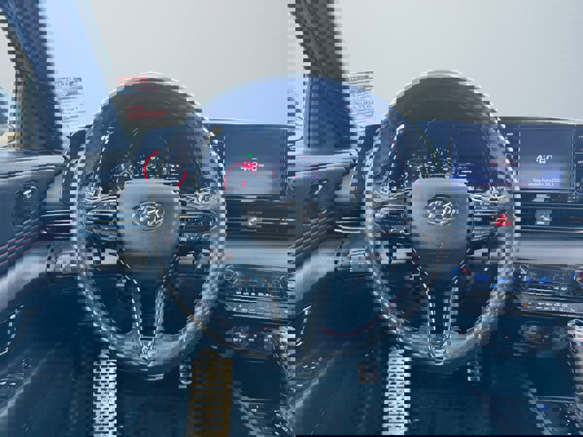 Used 2022 Hyundai Elantra N Line image 11