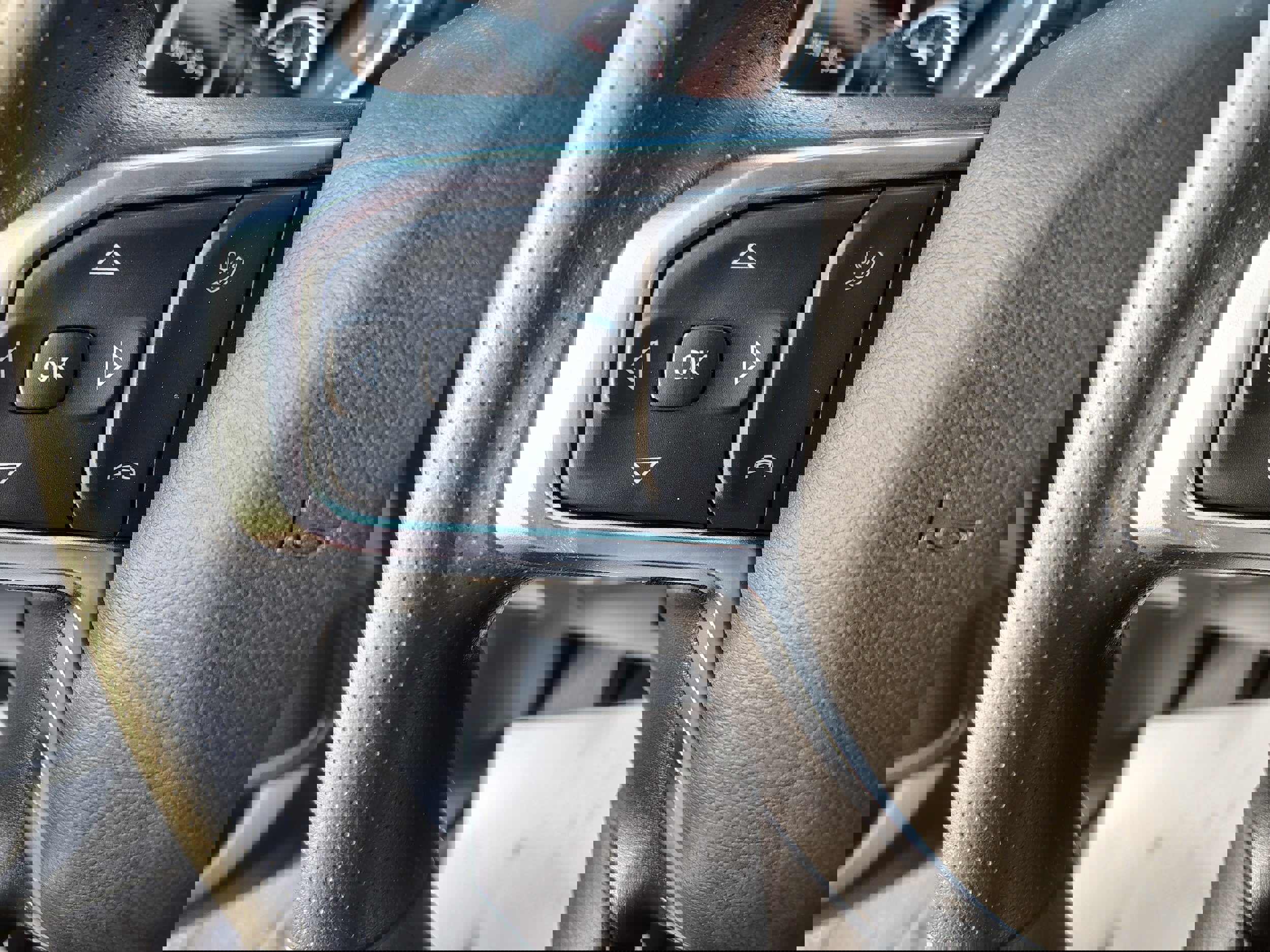 New 2026 RAM 1500 Express image 27