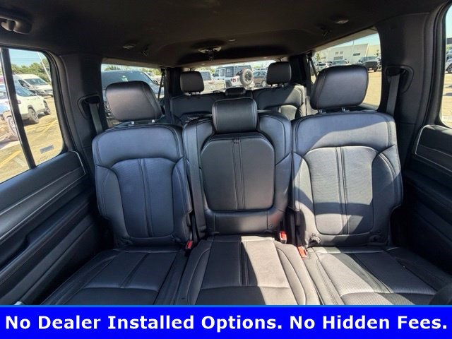 Used 2025 Jeep Wagoneer L Series II w/ 8-pass Seating Package AWD/4WD image 6
