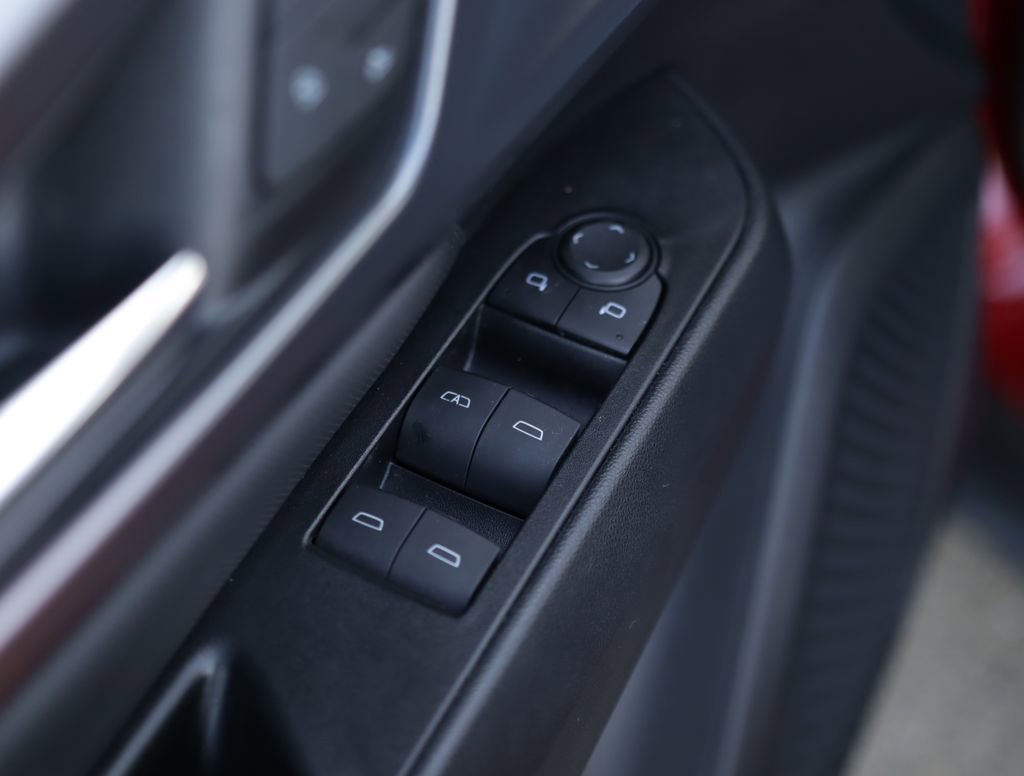 Used 2024 Chevrolet Equinox EV RS w/ Active Safety Package 3 FWD image 28