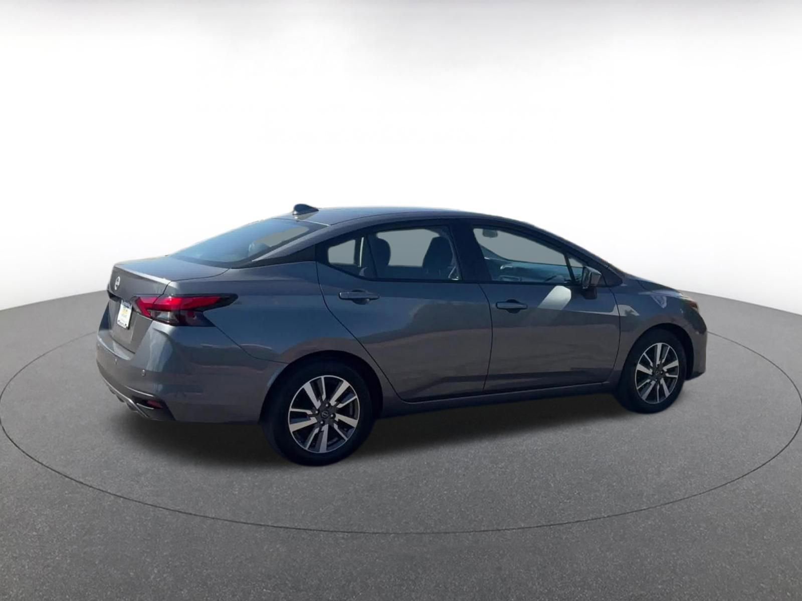 Used 2025 Nissan Versa SV image 14