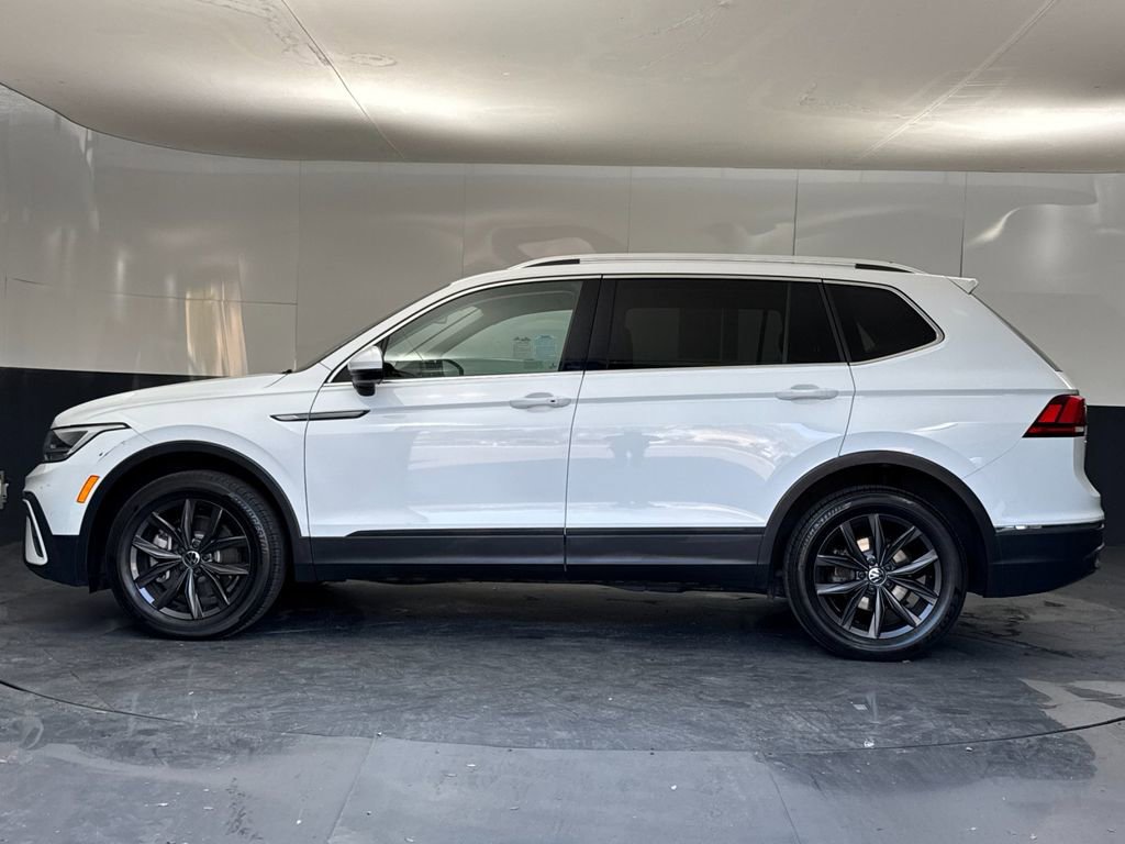 Used 2024 Volkswagen Tiguan SE image 6