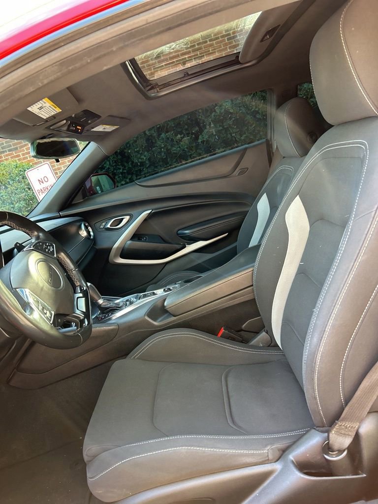 Certified 2023 Chevrolet Camaro LT image 29