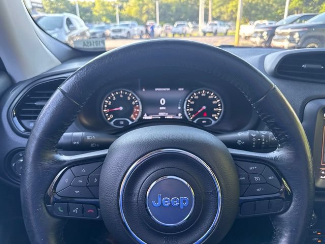 Used 2019 Jeep Renegade Altitude w/ UConnect 8.4 Nav Group FWD image 19