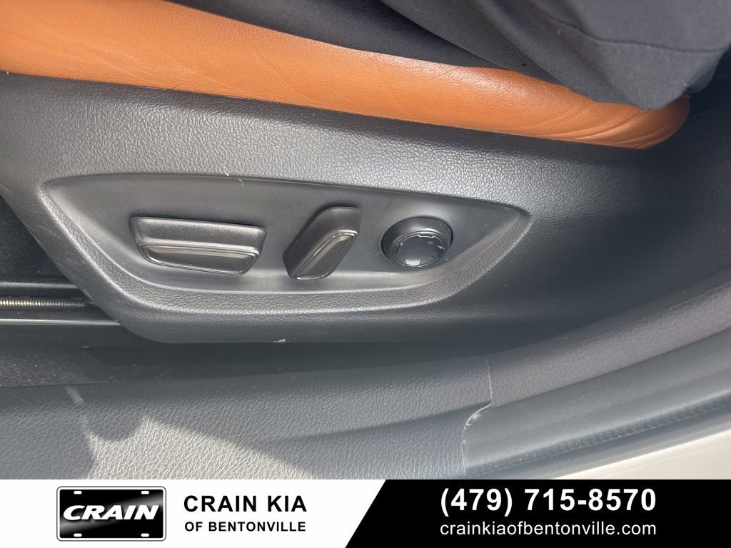 Used 2022 Toyota Avalon Limited w/ Advanced Safety Package FWD image 35