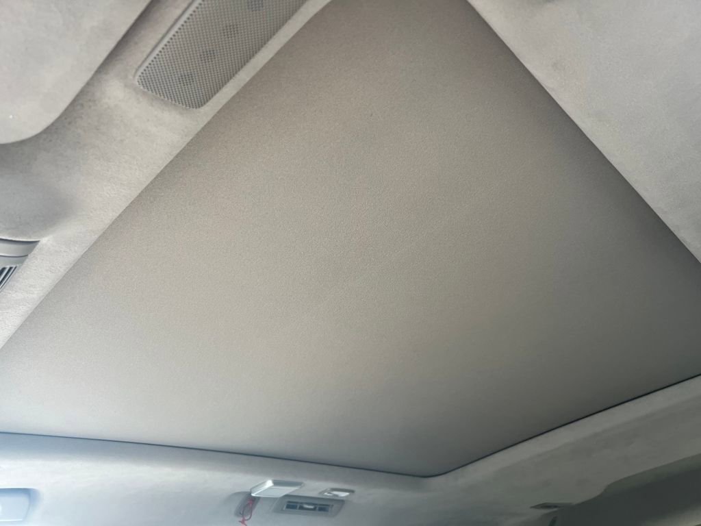 Used 2022 Cadillac Escalade Premium Luxury Platinum image 41