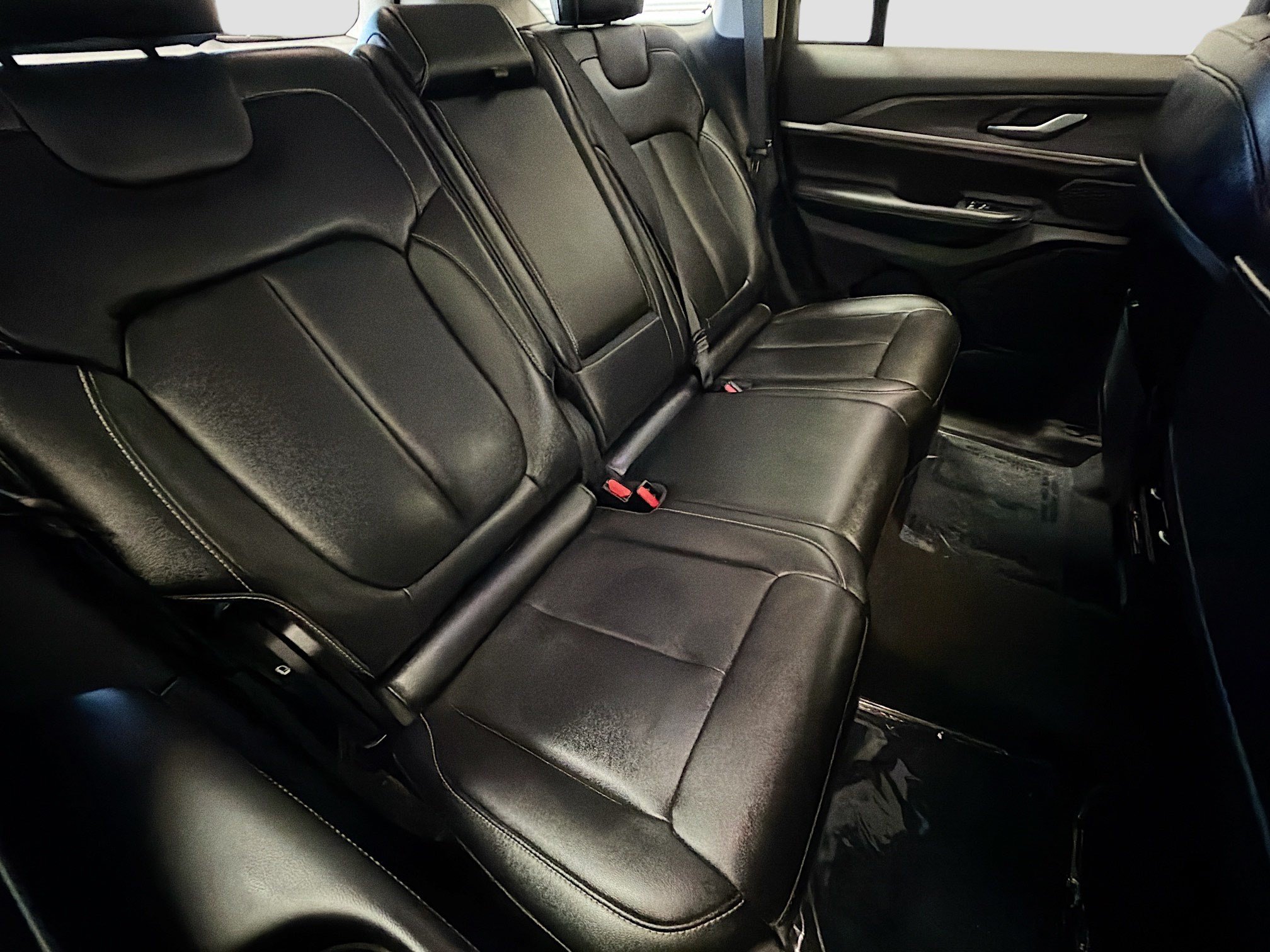 Used 2024 Jeep Grand Cherokee Limited 4xe AWD/4WD image 14