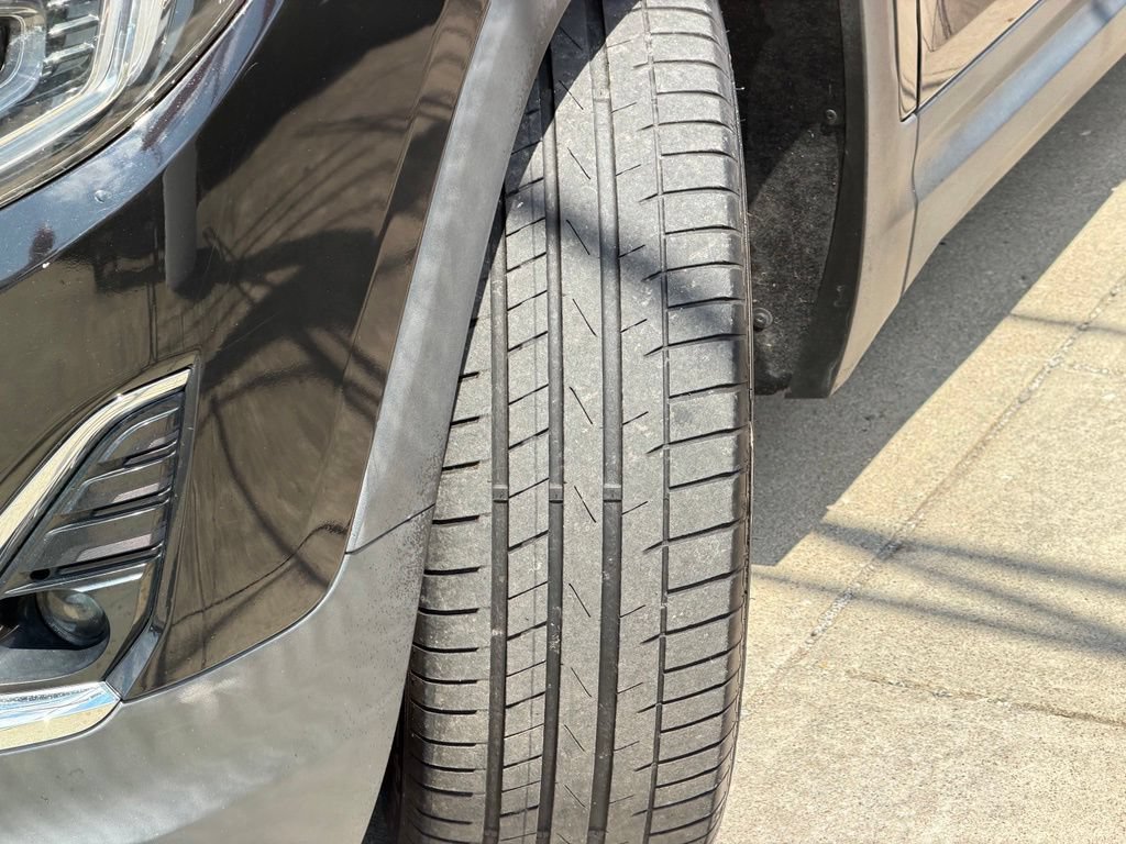 Used 2019 GMC Terrain SLT FWD image 11