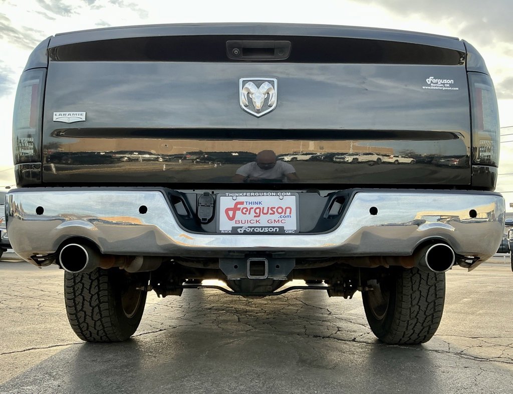 Used 2016 RAM 1500 Laramie w/ Convenience Group image 18