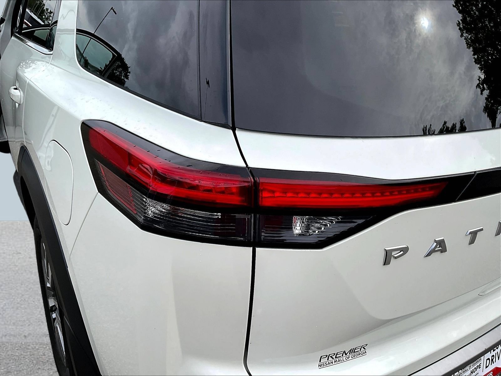 Certified 2022 Nissan Pathfinder SL AWD/4WD image 24