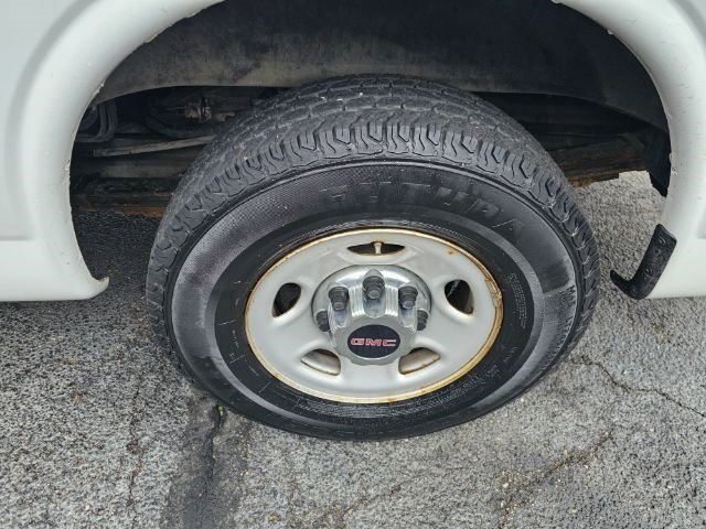 Used 2013 GMC Savana 3500 LT w/ LT Preferred Equipment Group image 39